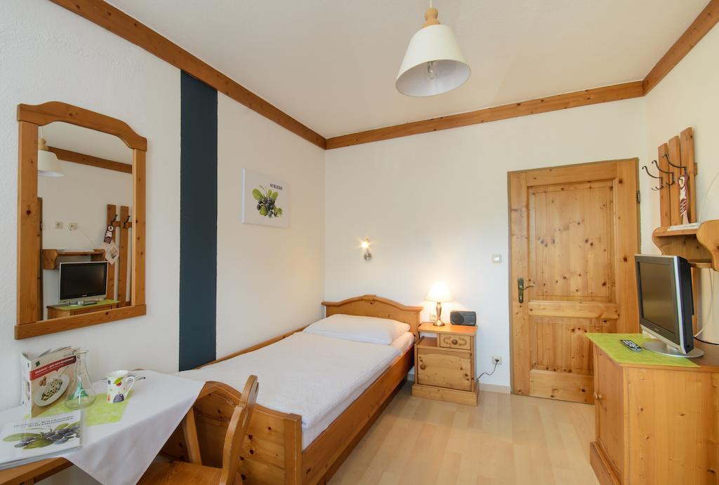 Wirtshausbrennerei Krenn Yspertal Quarto foto